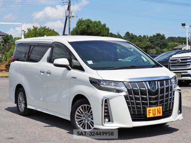 Toyota ALPHARD HYBRID 2021-05 8097862-2
