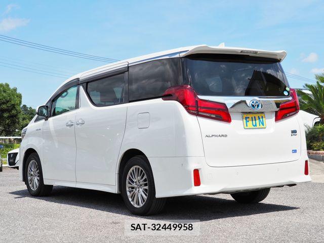 Toyota ALPHARD HYBRID 2021-05 8097862-5