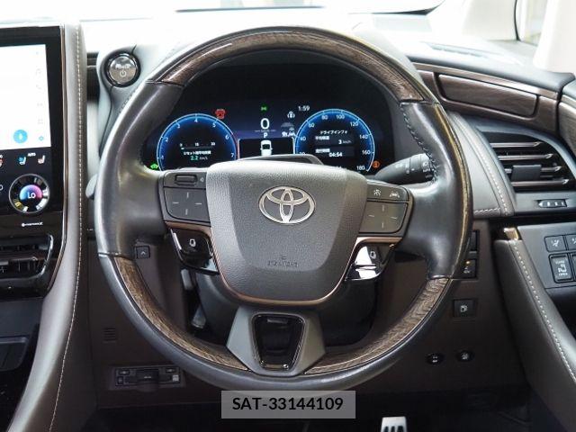 Toyota ALPHARD HYBRID 2023-08 8097853-21