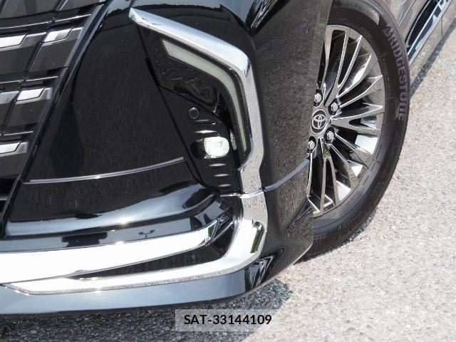 Toyota ALPHARD HYBRID 2023-08 8097853-7
