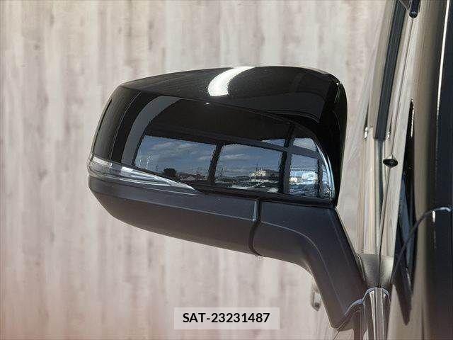 Toyota ALPHARD HYBRID 2019-03 8097873-28
