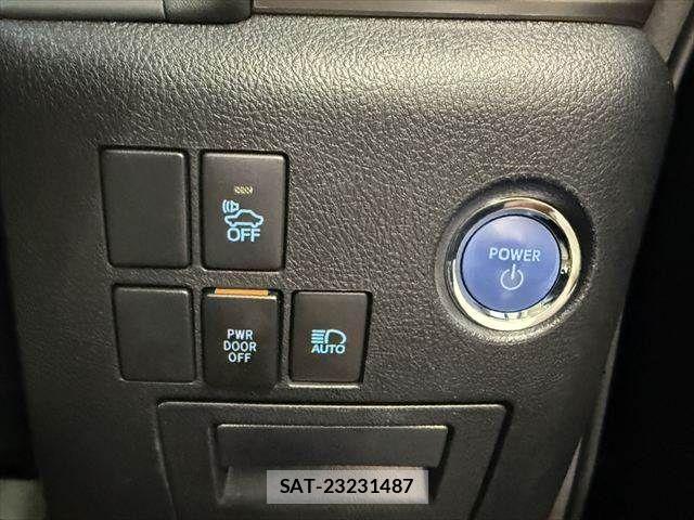 Toyota ALPHARD HYBRID 2019-03 8097873-8
