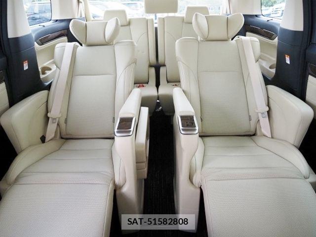 Toyota ALPHARD HYBRID 2023-02 8097861-11