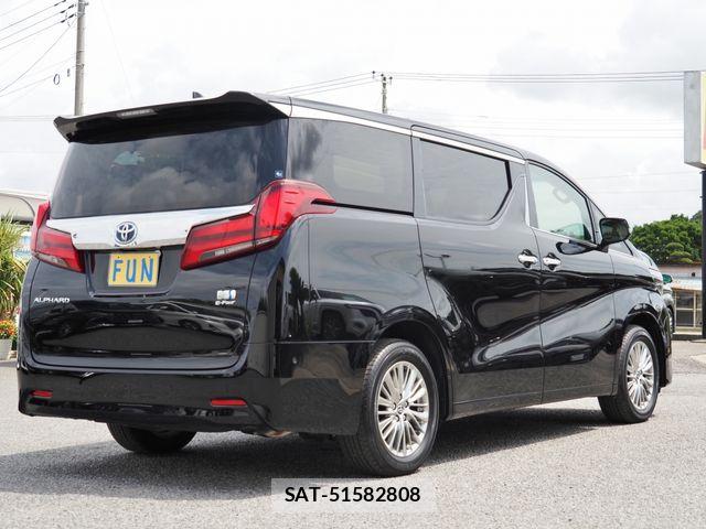 Toyota ALPHARD HYBRID 2023-02 8097861-4
