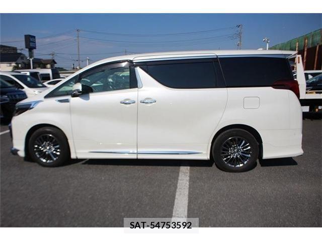 Toyota ALPHARD HYBRID 2021-05 8128758-9