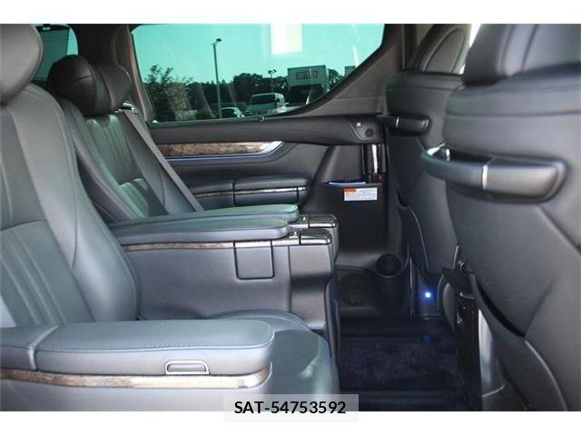 Toyota ALPHARD HYBRID 2021-05 8128758-21