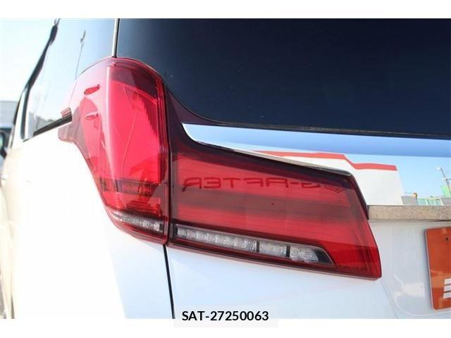 Toyota ALPHARD HYBRID 2022-03 8128771-26