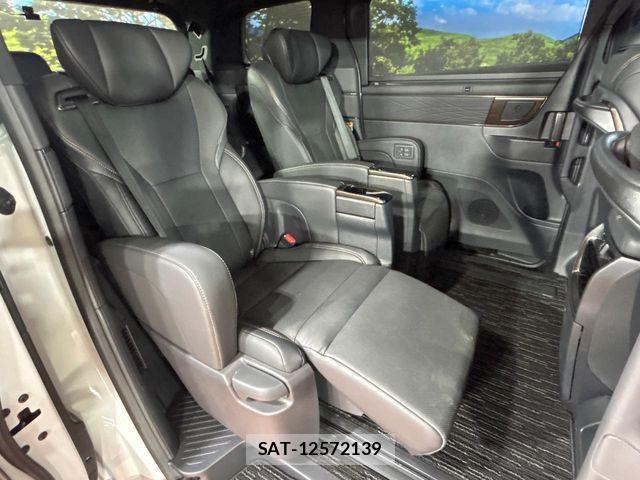 Toyota ALPHARD HYBRID 2024-03 8128754-8