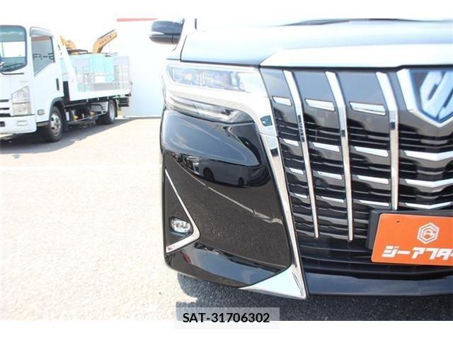 Toyota ALPHARD HYBRID 2022-07 8145423-23