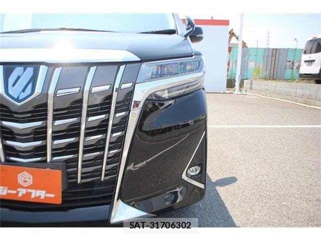 Toyota ALPHARD HYBRID 2022-07 8145423-25