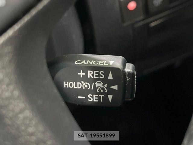 Toyota ALPHARD HYBRID 2019-09 8145421-4