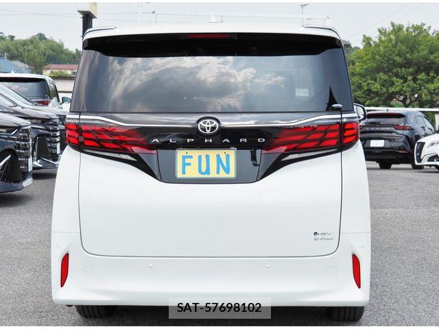 Toyota ALPHARD HYBRID 2023-10 8157901-6