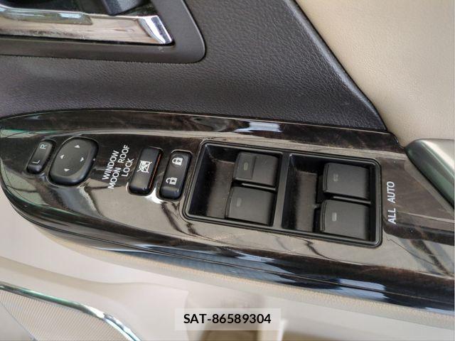 Toyota ALPHARD HYBRID 2012-02 8157906-29