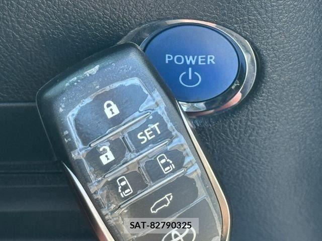 Toyota ALPHARD HYBRID 2015-11 8206183-12