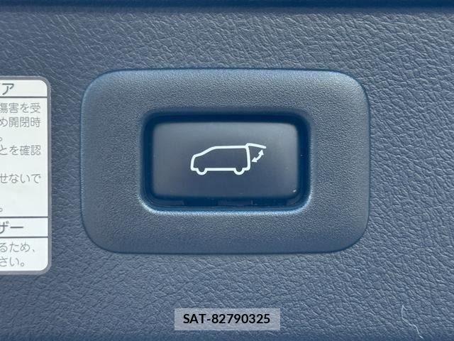 Toyota ALPHARD HYBRID 2015-11 8206183-24