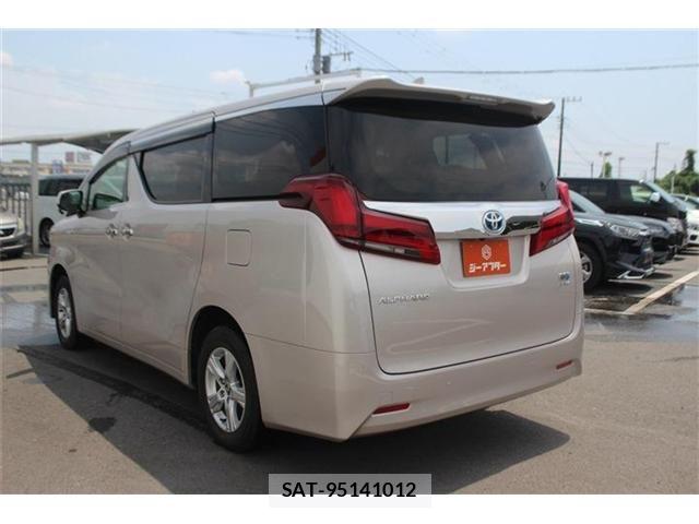 Toyota ALPHARD HYBRID 2019-04 8206181-10