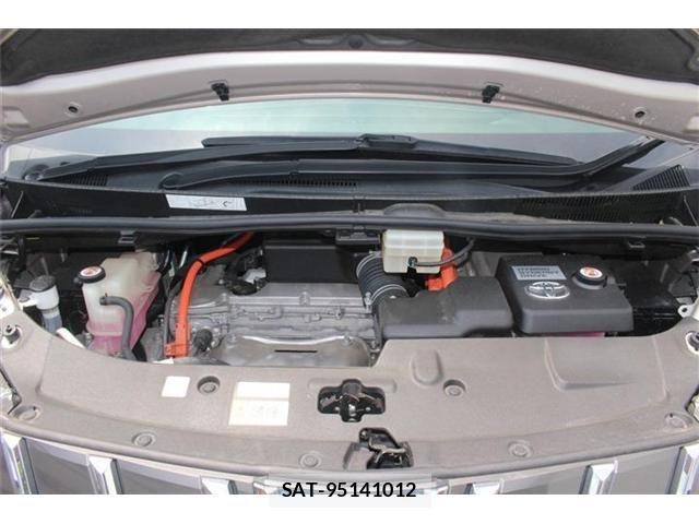 Toyota ALPHARD HYBRID 2019-04 8206181-18