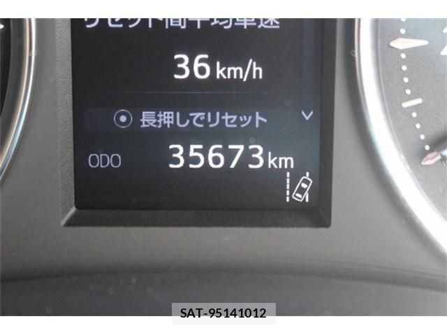 Toyota ALPHARD HYBRID 2019-04 8206181-19
