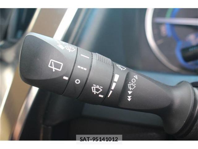 Toyota ALPHARD HYBRID 2019-04 8206181-27