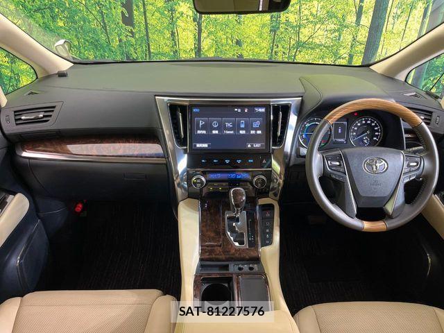 Toyota ALPHARD HYBRID 2018-03 8206182-1