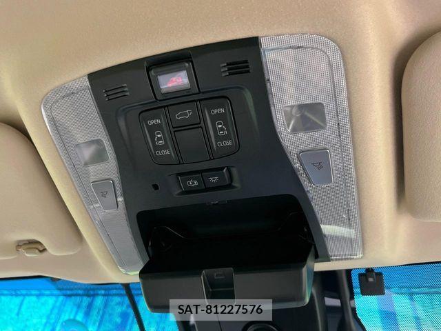 Toyota ALPHARD HYBRID 2018-03 8206182-5