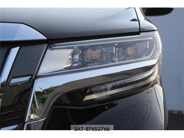 Toyota ALPHARD HYBRID 2018-06 8206180-25