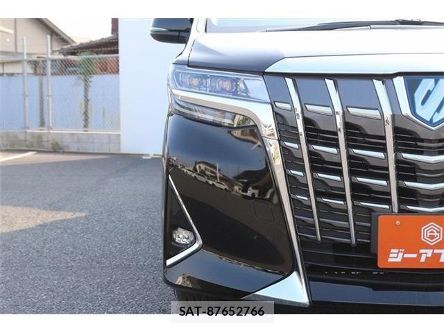 Toyota ALPHARD HYBRID 2018-06 8206180-26
