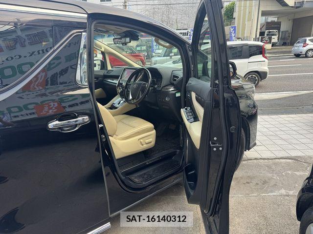 Toyota ALPHARD HYBRID 2021-02 8206177-23