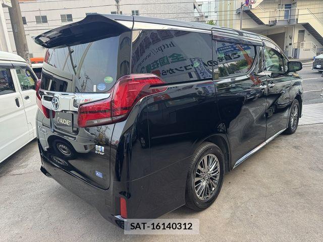 Toyota ALPHARD HYBRID 2021-02 8206177-6