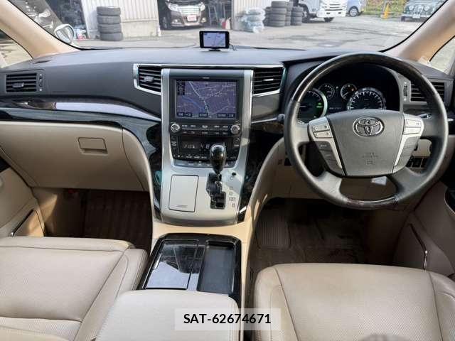 Toyota ALPHARD HYBRID 2014-12 8206186-4