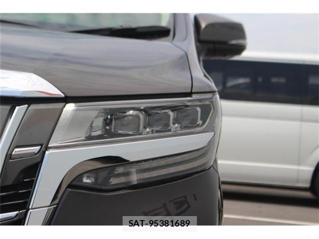Toyota ALPHARD HYBRID 2019-06 8206174-11