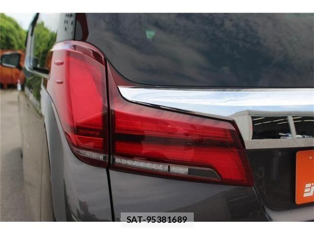 Toyota ALPHARD HYBRID 2019-06 8206174-14
