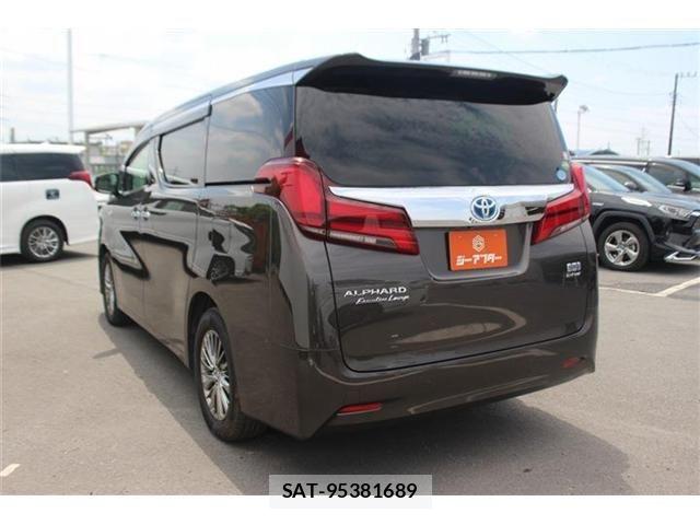 Toyota ALPHARD HYBRID 2019-06 8206174-6