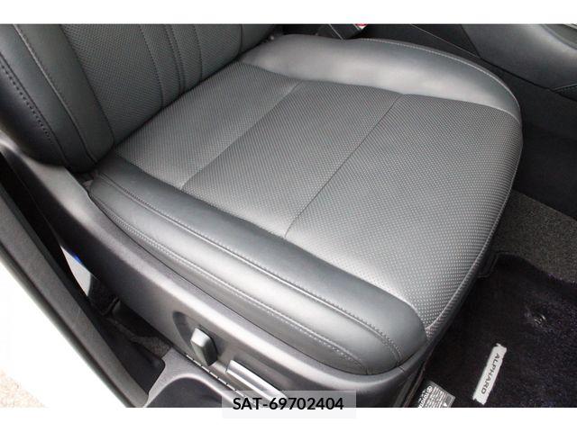Toyota ALPHARD HYBRID 2021-09 8206170-15
