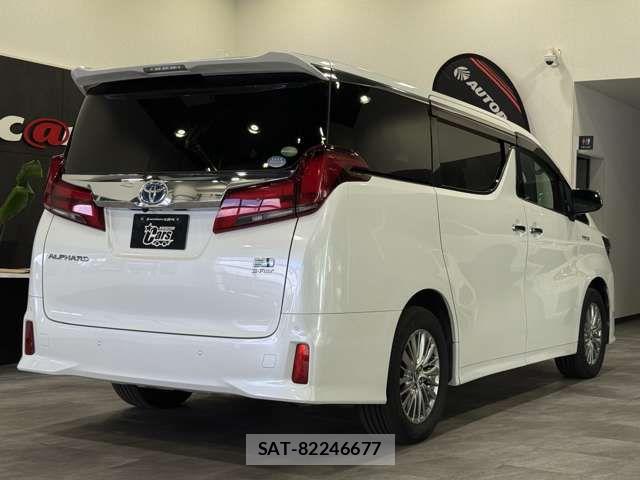 Toyota ALPHARD HYBRID 2018-05 8244543-2