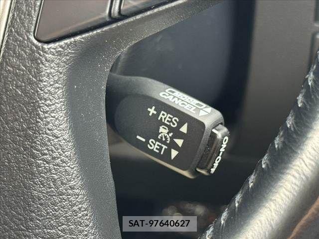 Toyota ALPHARD HYBRID 2017-09 8244545-5