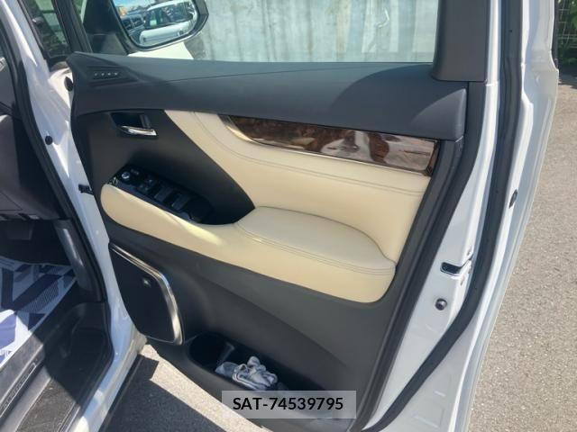 Toyota ALPHARD HYBRID 2021-07 8244542-10