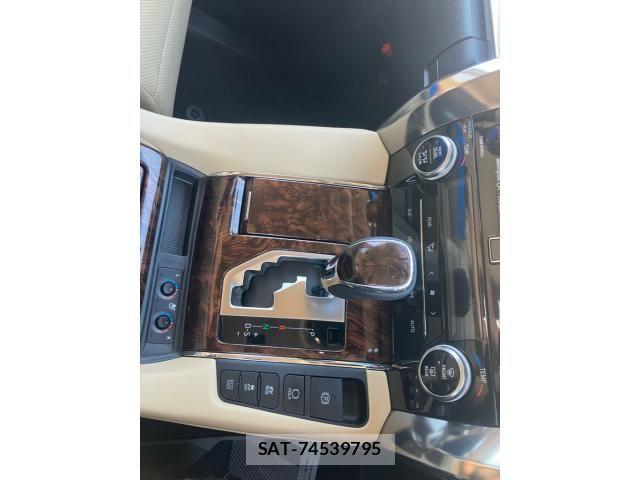Toyota ALPHARD HYBRID 2021-07 8244542-17