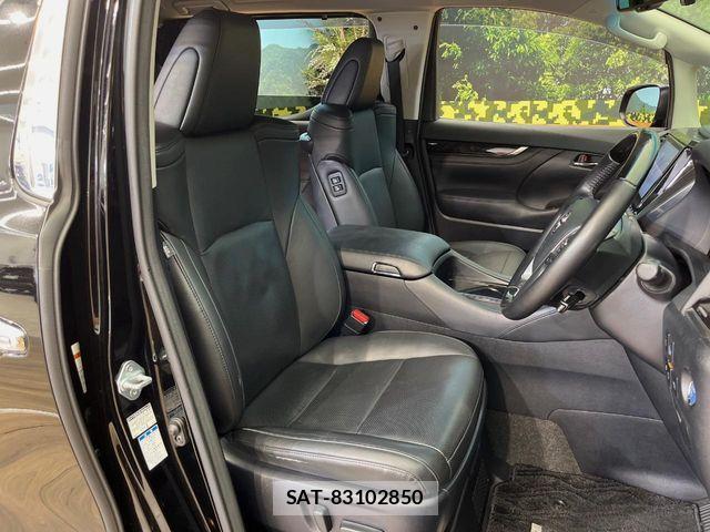 Toyota ALPHARD HYBRID 2018-09 8244541-9