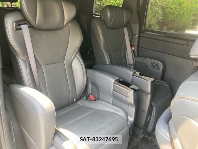 Toyota ALPHARD HYBRID 2024-08 8312837-13
