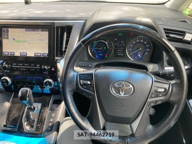 Toyota ALPHARD HYBRID 2019-02 8312851-19