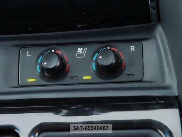 Toyota ALPHARD HYBRID 2021-09 8312842-26