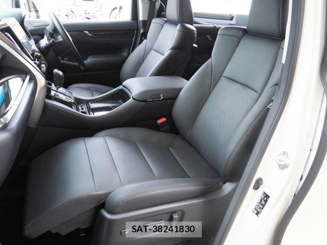 Toyota ALPHARD HYBRID 2021-09 8312839-12