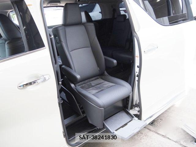 Toyota ALPHARD HYBRID 2021-09 8312839-8