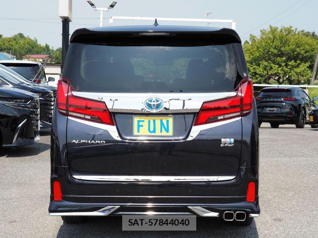 Toyota ALPHARD HYBRID 2020-08 8312840-6