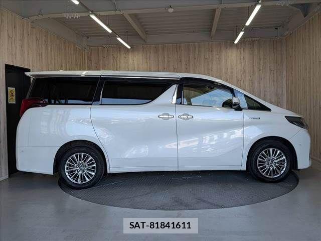 Toyota ALPHARD HYBRID 2019-02 8312852-19