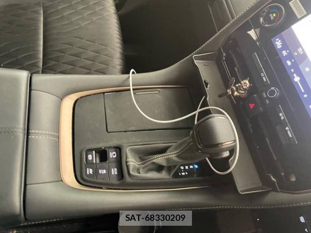 Toyota ALPHARD HYBRID 2026-01 8312838-25