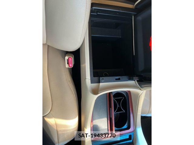 Toyota ALPHARD HYBRID 2016-04 8334716-28
