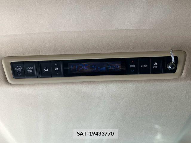 Toyota ALPHARD HYBRID 2016-04 8334716-29
