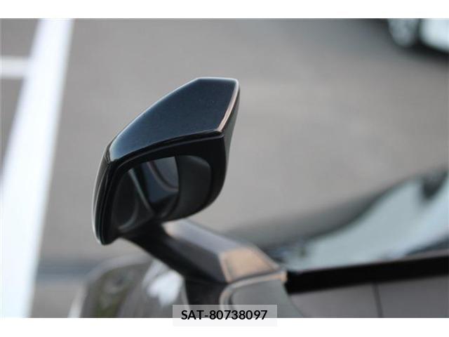 Toyota ALPHARD HYBRID 2019-01 8334710-23